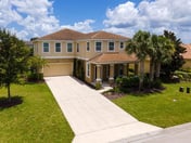 Spacious Pool Home Near Disney, Great Amenities
