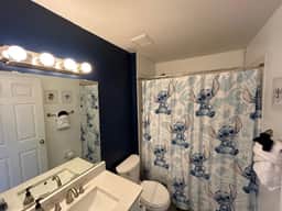 Newly listed - Modern & family friendly sleeps 9 - Image 4