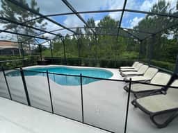 Beautiful, Modern 5 bed, 4 bath single Storey - Image 3