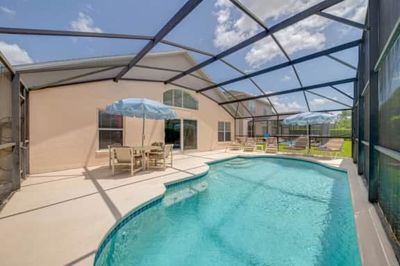 5 Bedroom villa with private pool and grill