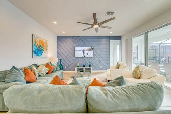 6 Bed villa close to disney - Image 2