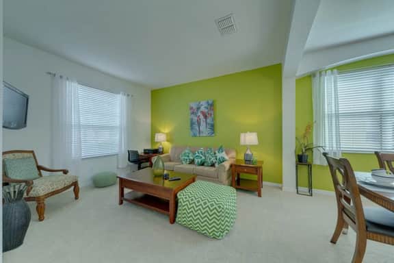 5 Bedroom private pool home in Veranda Palms - Image 3