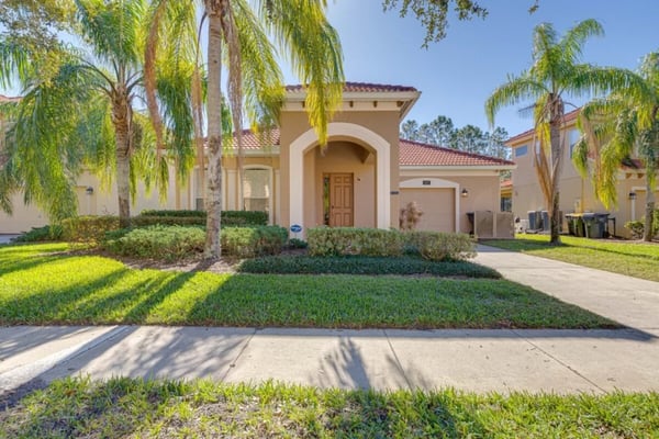 Exterior & Curb Appeal